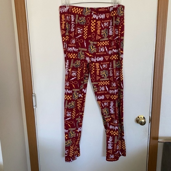 100% cotton, Harry Potter, Gryffindor, pajama bottoms, men’s extra large - Picture 2 of 5